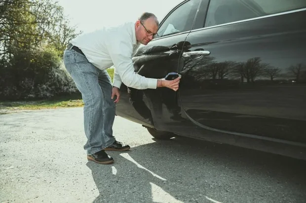 KFZ Gutachter Schadenaufnahme persoenlich